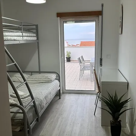 Sunset House / Casa Por Do Sol نازاريه